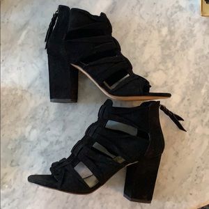 Splendid black suede block heel sandal